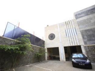 Hotel Reddoorz Near Cilandak Town Square Giacarta Camera foto